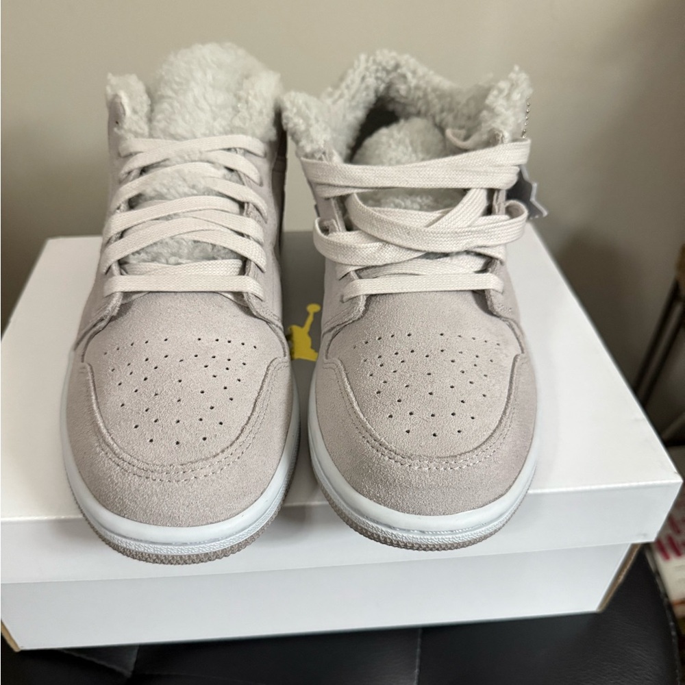 WMNS AIR JORDAN 1 LOW SE